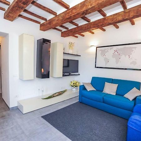 La Finestra Sul Castello Apartment Арчидосо Екстериор снимка